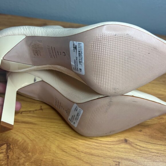 Schutz Viha Patent Leather Bootie‎ Womens 10 Pointed Toe Heel Eggshell - Picture 16 of 16